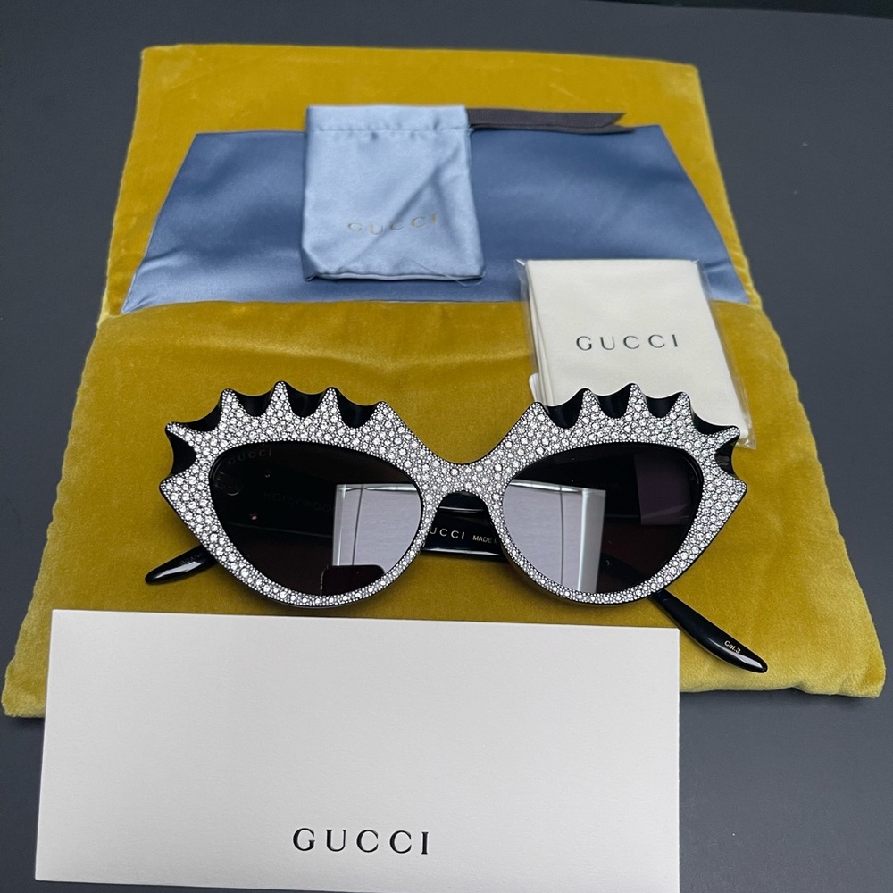GUCCI Cat-eye frame sunglasses with crystals GG0781S BRAND NEW!
